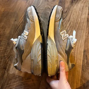 New Balance 993 Made In USA sneakers in grey thumbnail 6