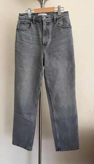 Abercrombie & Fitch Gray High-Rise Straight Jeans thumbnail 1