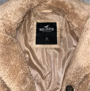Hollister Teddy Bear Sherpa Jacket Tan Beige XSmall thumbnail 3