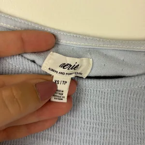 Aerie Endless Summer Cropped Sweatshirt Puff Sleeve Eyelet Blue Women’s Size XS thumbnail 4