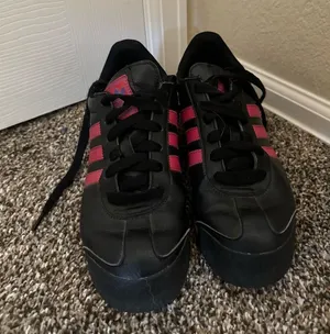 Adidas Samoa OG Shoes Womens Size 7.5 in Black‎ Pink Sneaker thumbnail 1