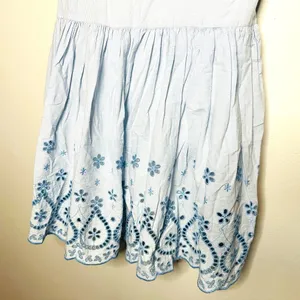 Draper James Women’s Blue White 100% Cotton Eyelet Embroidered Dress Size 6 thumbnail 5
