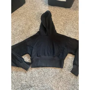 OFFLINE by Aerie Throwback Cropped Hoodie Black Cotton Blend‎ Sweatshirt Medium thumbnail 2