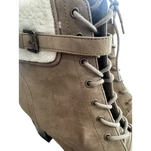 Unisa Womens Size 11 Lace Up Block Heel Boots Faux Fur Lined Ankle Booties New thumbnail 5