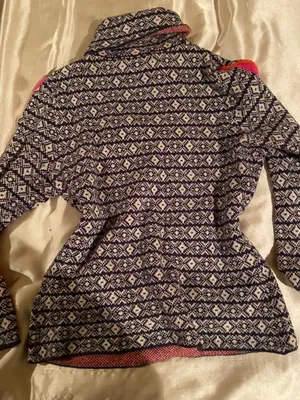 turtleneck thumbnail 2
