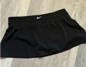 Nike Women’s Sz 12 Swim Skirt Skort Attached Built-in Bikini Black Elastic Waist thumbnail 1