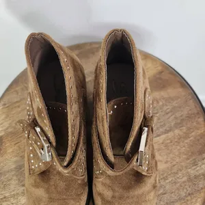 Seven7 Brown Dallas Faux Suede Boot Size 7 Studded Ankle Bootie Suede Bootie thumbnail 4