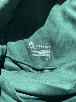 OFFLINE by Aerie Crossover Leggings & high neck bra set thumbnail 4