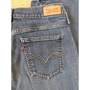 Levi's‎ 515 Bootcut Jeans Women's 8 W29 Medium Wash Stretch Denim thumbnail 7