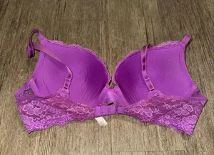 Victoria’s Secret 2011 Purple Lace Dream Angels Push Up Bra - 38C thumbnail 2