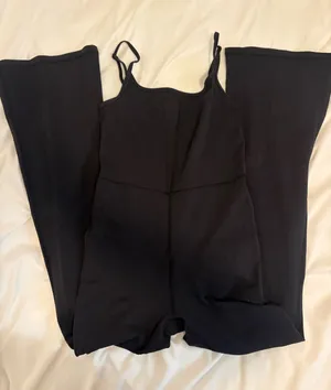 Aritzia Wilfred Free Jumpsuit Divinity Flare thumbnail 1
