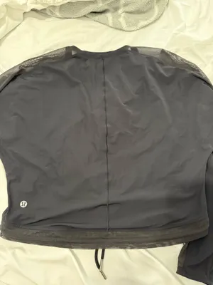 Lululemon thumbnail 3