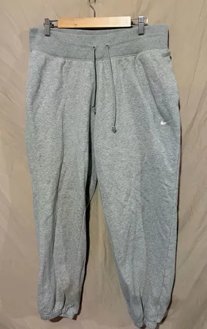Nike joggers thumbnail 1