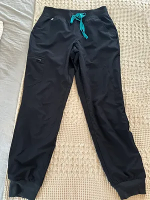 FIGS Jogger Scrub Pants thumbnail 2