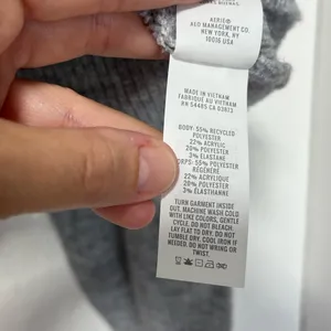 NWT Aerie Unreal Voop Gray Long Sleeve Lightweight Sweater size medium thumbnail 4