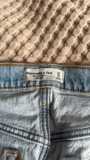 Abercrombie Dad Shorts High-Rise Curve Love thumbnail 4