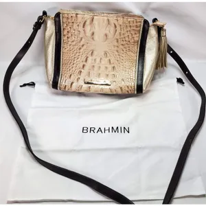 Brahmin Crossbody Leather Crossbody‎ Purse Beige Tan Croc Alligator Design thumbnail 1