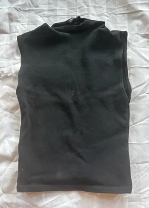 ZARA Top thumbnail 1