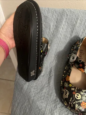 Alegria Ladies Mary Jane Shoes with Peace & Flower Print - Sz 38 thumbnail 10