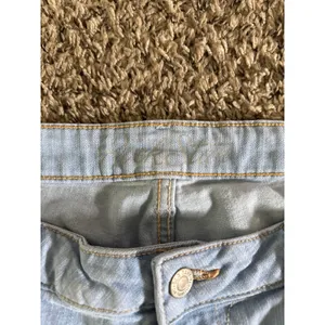 Old Navy Women's Rockstar Light Wash Regular Jeans Size 14‎ thumbnail 4