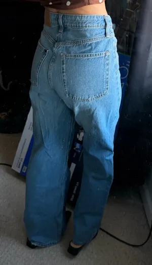 H&M Jeans High-Waisted thumbnail 3