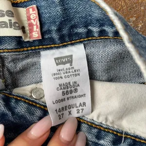 Vintage Levi’s 569 shorts waist 26 thumbnail 5