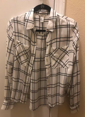 Forever 21 Black And White Flannel thumbnail 1