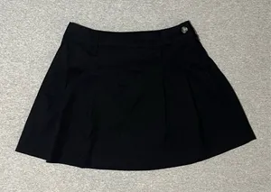 🕋 H&M Divided Black Mini Skirt thumbnail 1