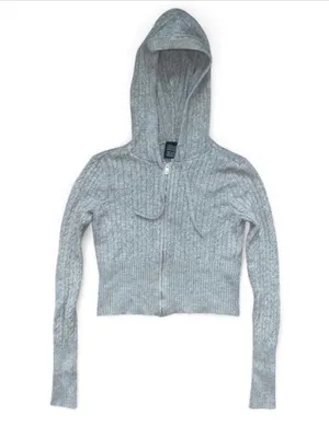 Derek Heart Light Gray Cable Knit Cropped Zip-Up Hoodie thumbnail 2