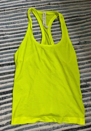 Lululemon Swiftly Tech Tank thumbnail 1