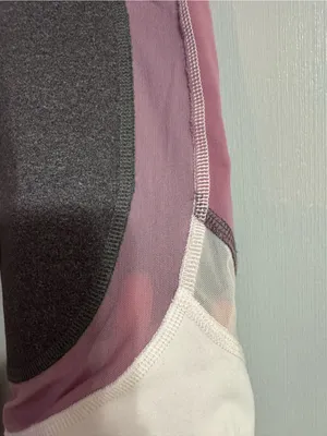 ALO Yoga Colorblock Leggings in Charcoal Mauve White Size Small thumbnail 7