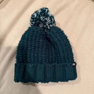 The North Face Cozy Chunky Beanie thumbnail 2