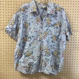 Vintage Blue Floral 90s collared button down short sleeve shirt y2k thumbnail 1