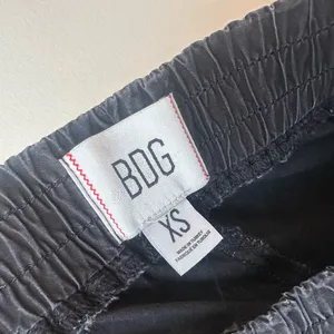 Urban Outfitters BDG Straight Leg Cargo Pull On pant Women’s XS 071 thumbnail 3