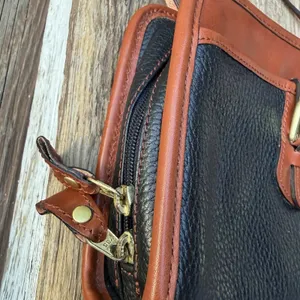 Liz Claiborne Leather Crossbody Purse Black Brown Buckle Accent Vintage Bag thumbnail 4