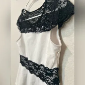 New York & Company Black White Lace Peplum Top Size M Side Zip Office Date Night thumbnail 3