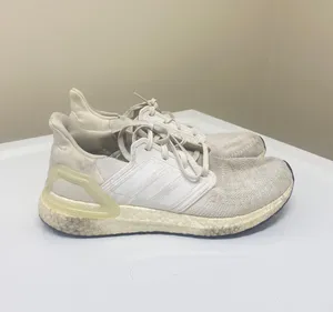 Adidas White Ultraboosts thumbnail 2