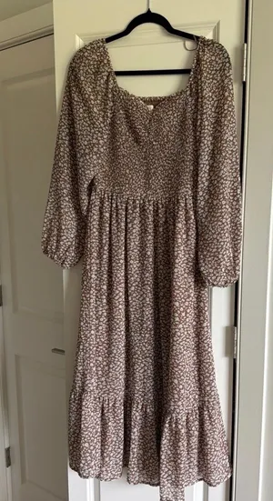 Floral long sleeve dress thumbnail 1