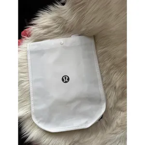Lululemon White Reusable Tote NWOT’s thumbnail 2