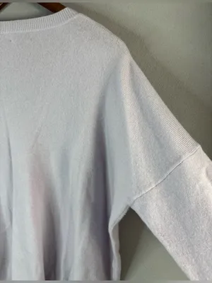 J. Crew L Lux Preppy Cashmere Pale Lavender V-Neck Lightweight Sweater thumbnail 4