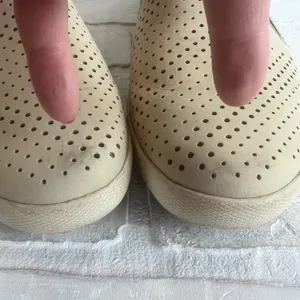 Dansko‎ 40 Loafer Slip On Sneaker Womens 9.5 10 Beige Perforated Nubuck Leather thumbnail 8