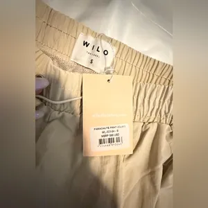 Wilo Women's Tan Joggers, Size Small thumbnail 3