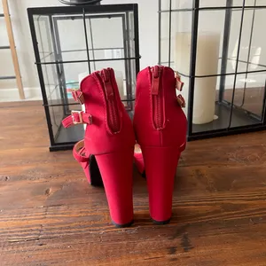 Top Moda Red Strappy Platform Block Heel Sandals with Double Buckle thumbnail 4