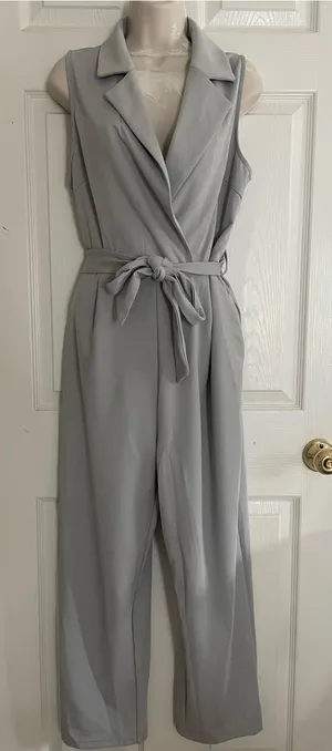 HALARA Sleeveless Light Gray Wrap Jumpsuit with Self-Tie Belt thumbnail 1