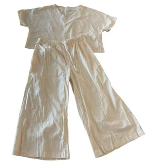 Women's Two Piece Cotton Blend Crop Top and Crop Pant Set Size Medium #260702 thumbnail 1