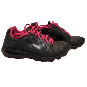 Nike Air Max 2011 Women’s Running Shoes thumbnail 2