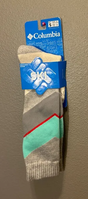 Columbia Ski Socks NWT Medium Weight Over The Calf Small Womens 4-7.5 Youth 4-6 thumbnail 1