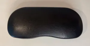 Ray-Ban‎ Sunglasses Black Case thumbnail 1