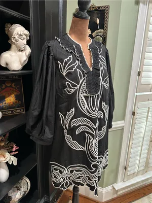 Entro Embroidered Puff‑Sleeve Dress – Size Large thumbnail 3