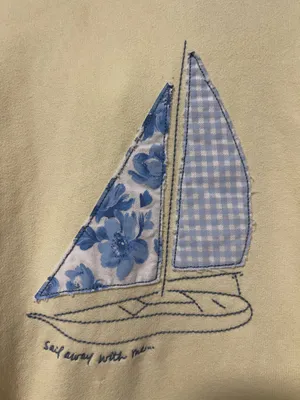Hollister Hoddie thumbnail 2